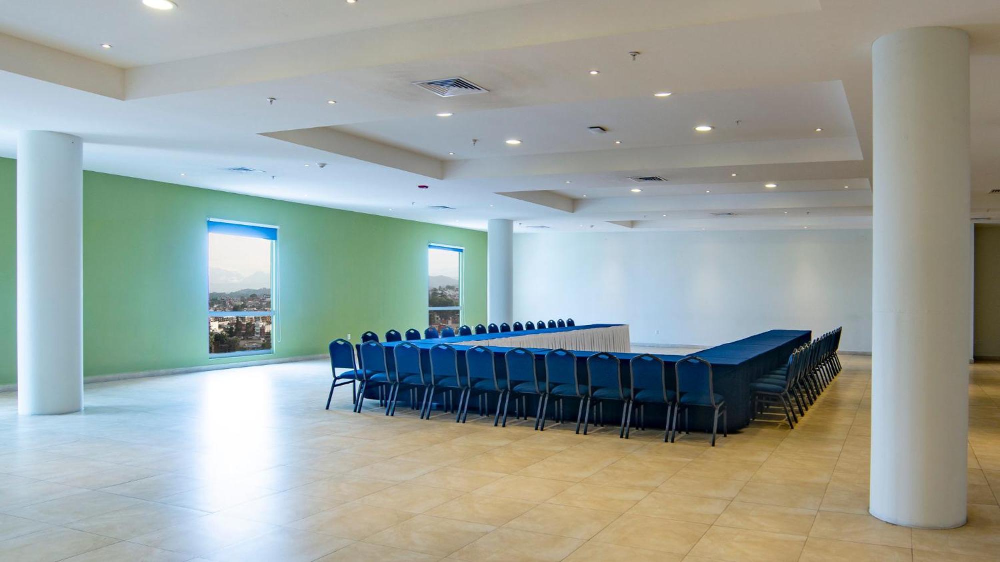 Holiday Inn Express Xalapa By Ihg Екстер'єр фото